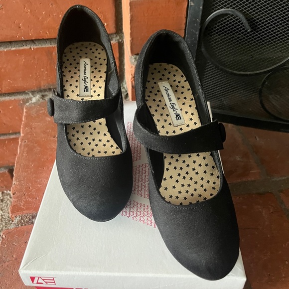 American Eagle Pumps Black Size 7 - Picture 2 of 4